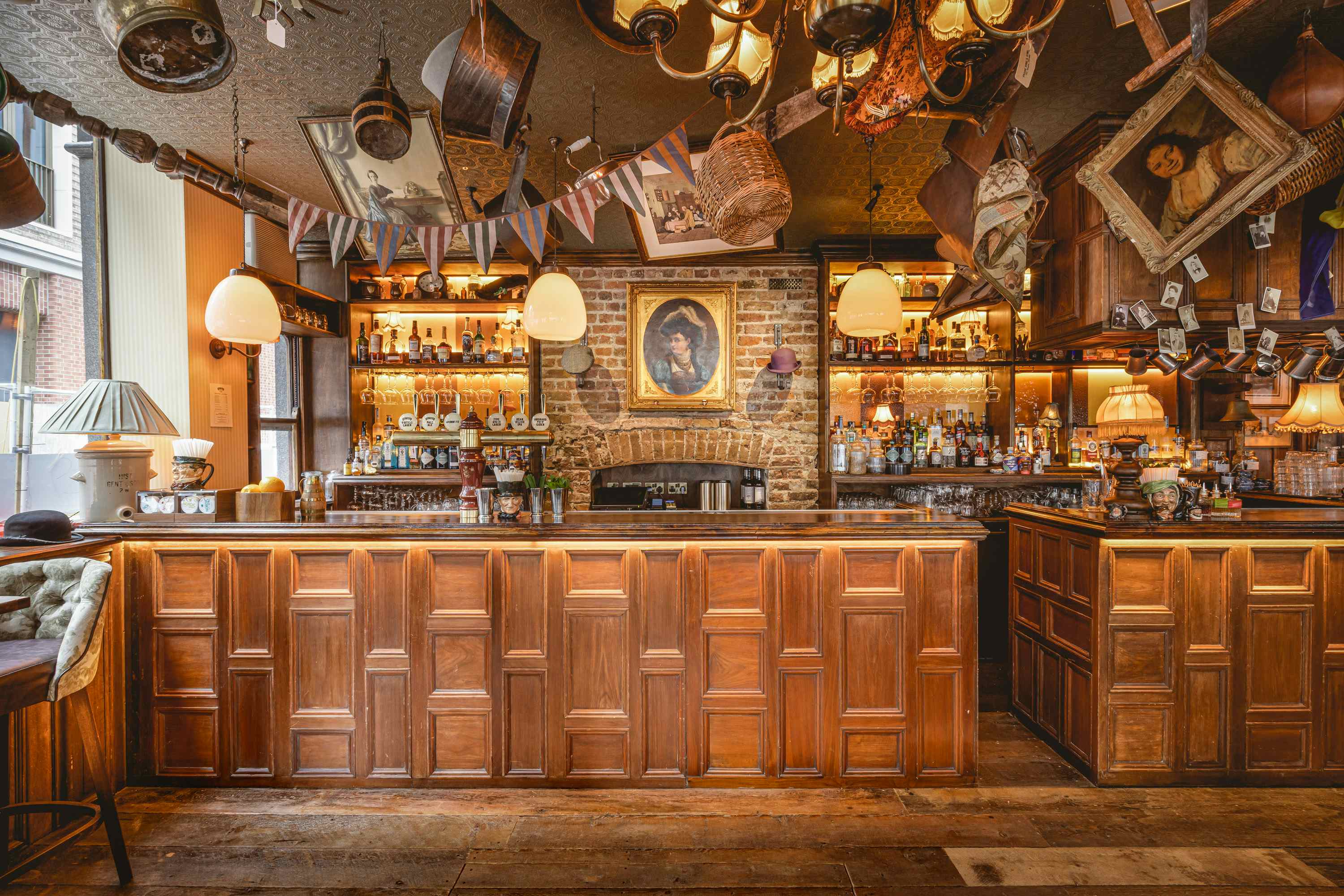 Mr Fogg's Hat Tavern and Gin Club